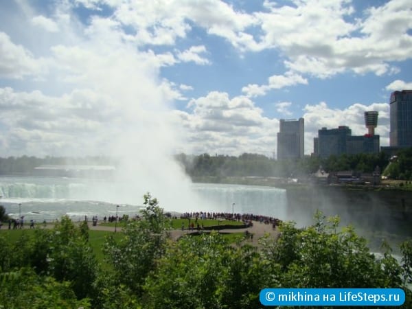 Посмотреть Ниагарский водопад