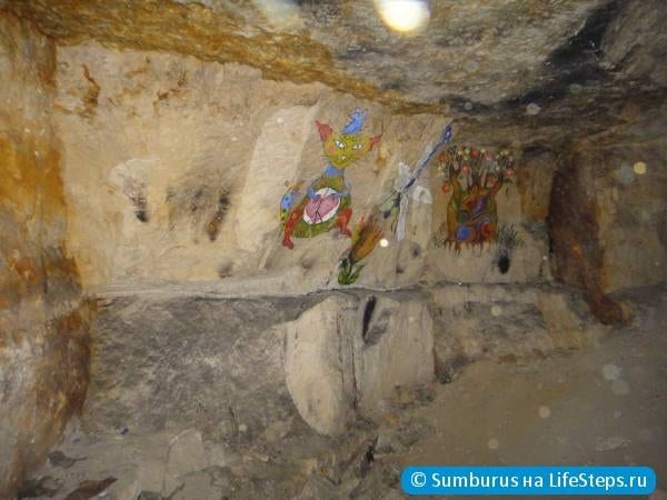 Сьянская система - росписи на стенах