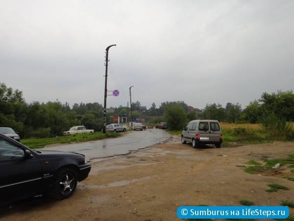 Сьяны. Плотина через реку Пахра